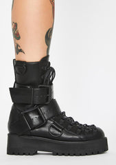 Low Traitor Boots