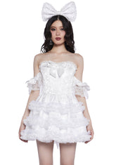 base|white