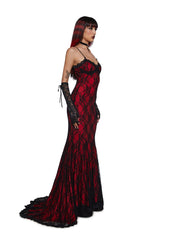 three|dark red