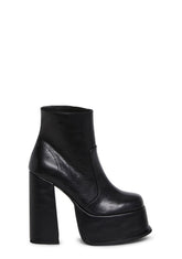 base|black