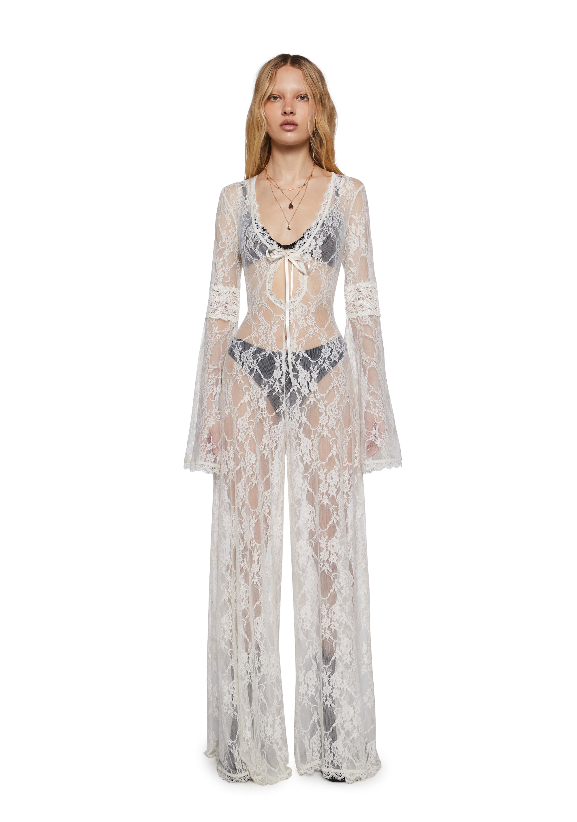 base|off white