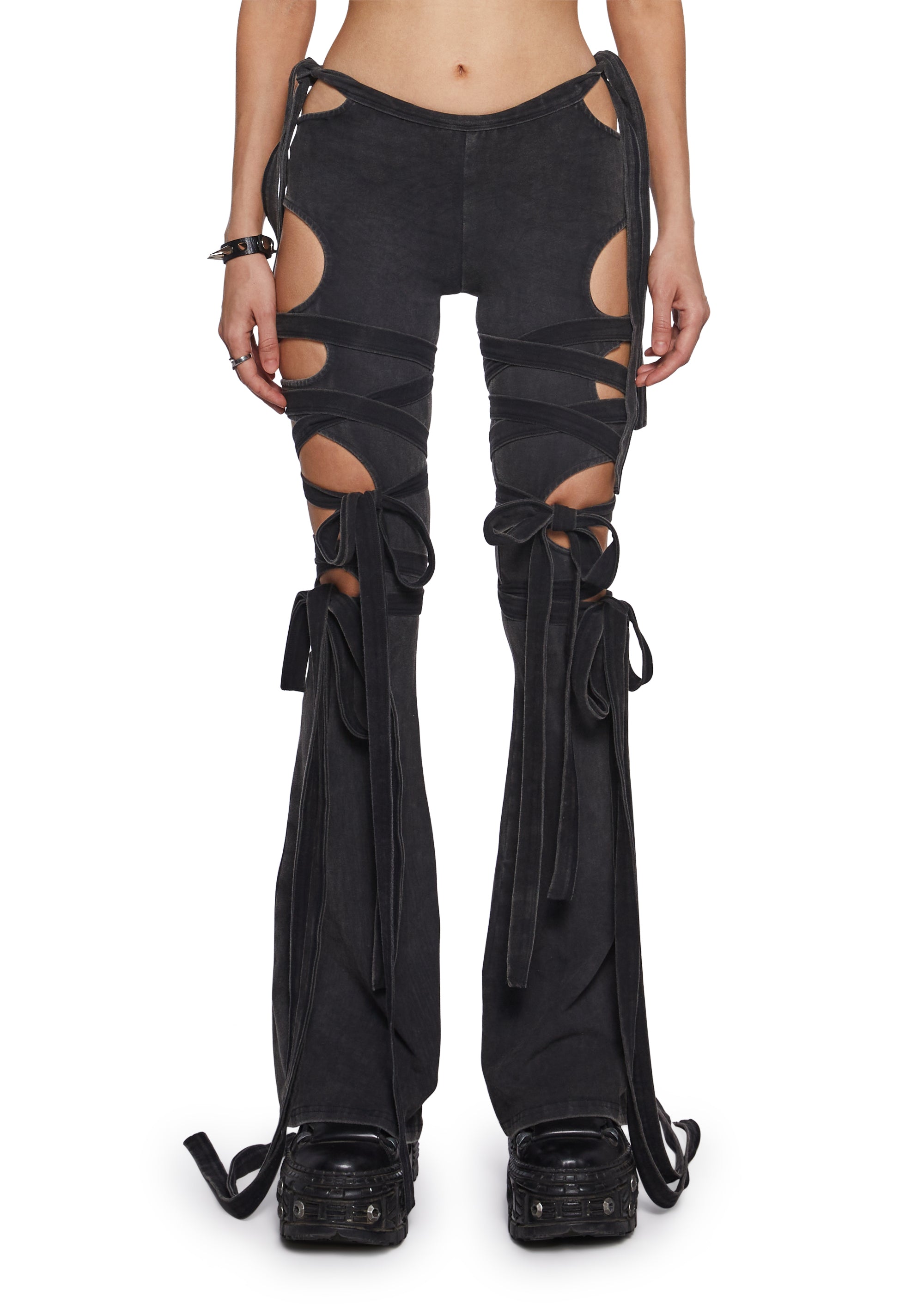 base|black