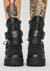 Low Traitor Boots