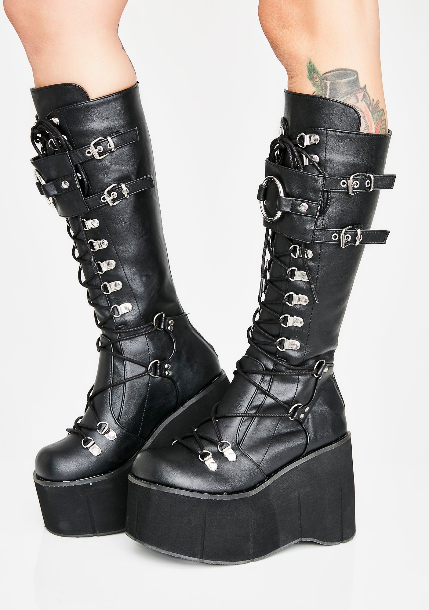 six|black