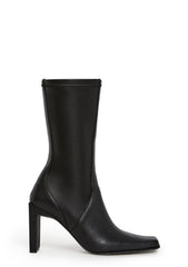base|black