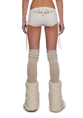base|off white