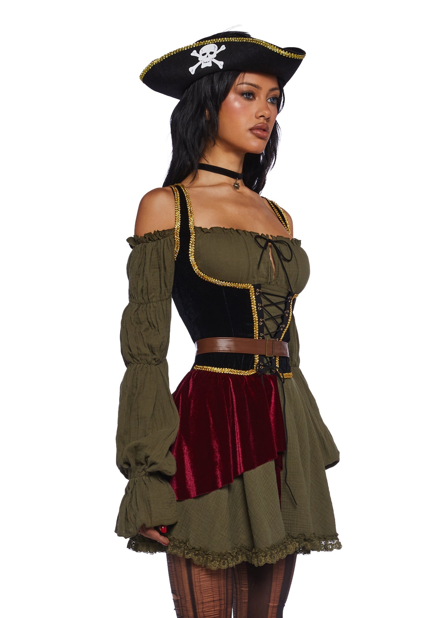 three|dark green