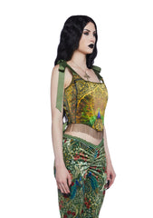three|dark green