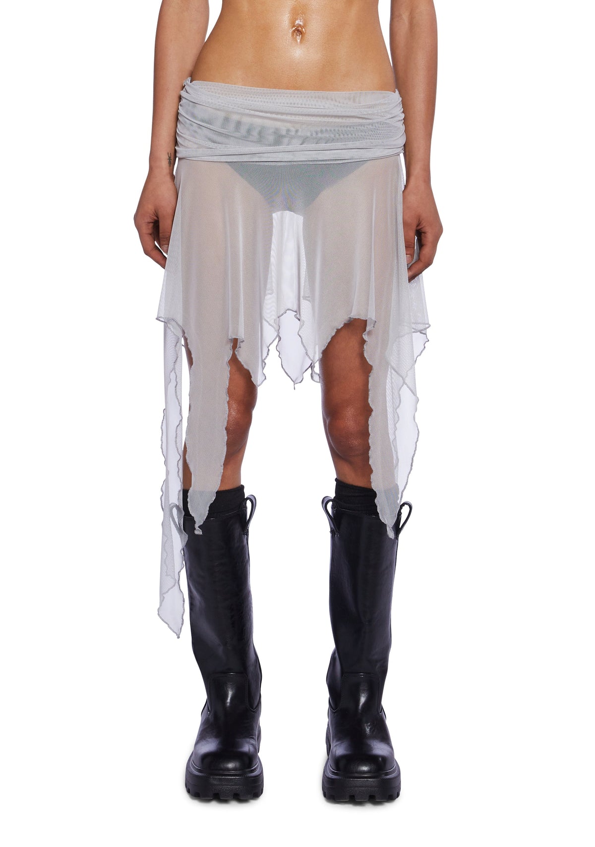base|off white