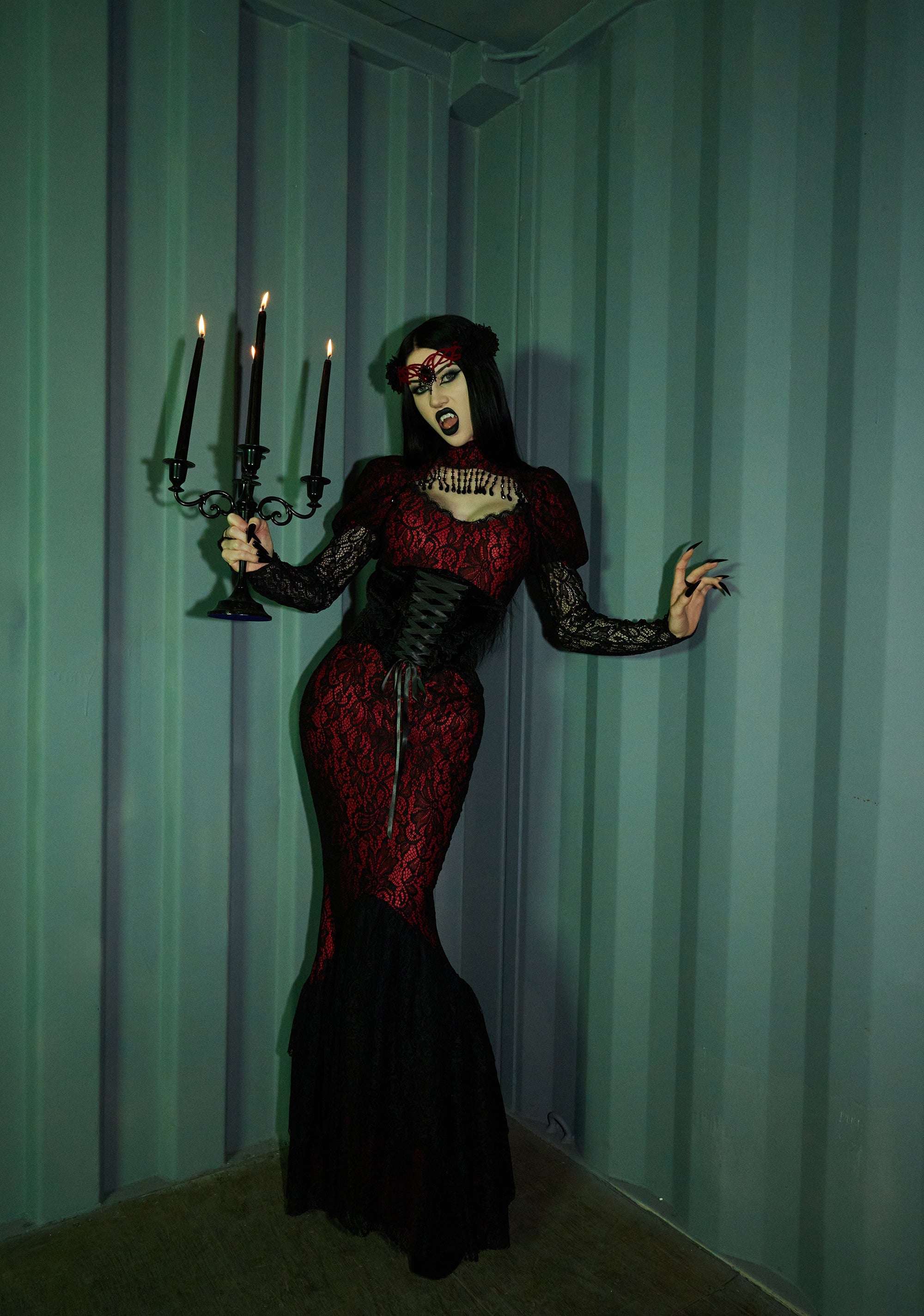 seven|dark red