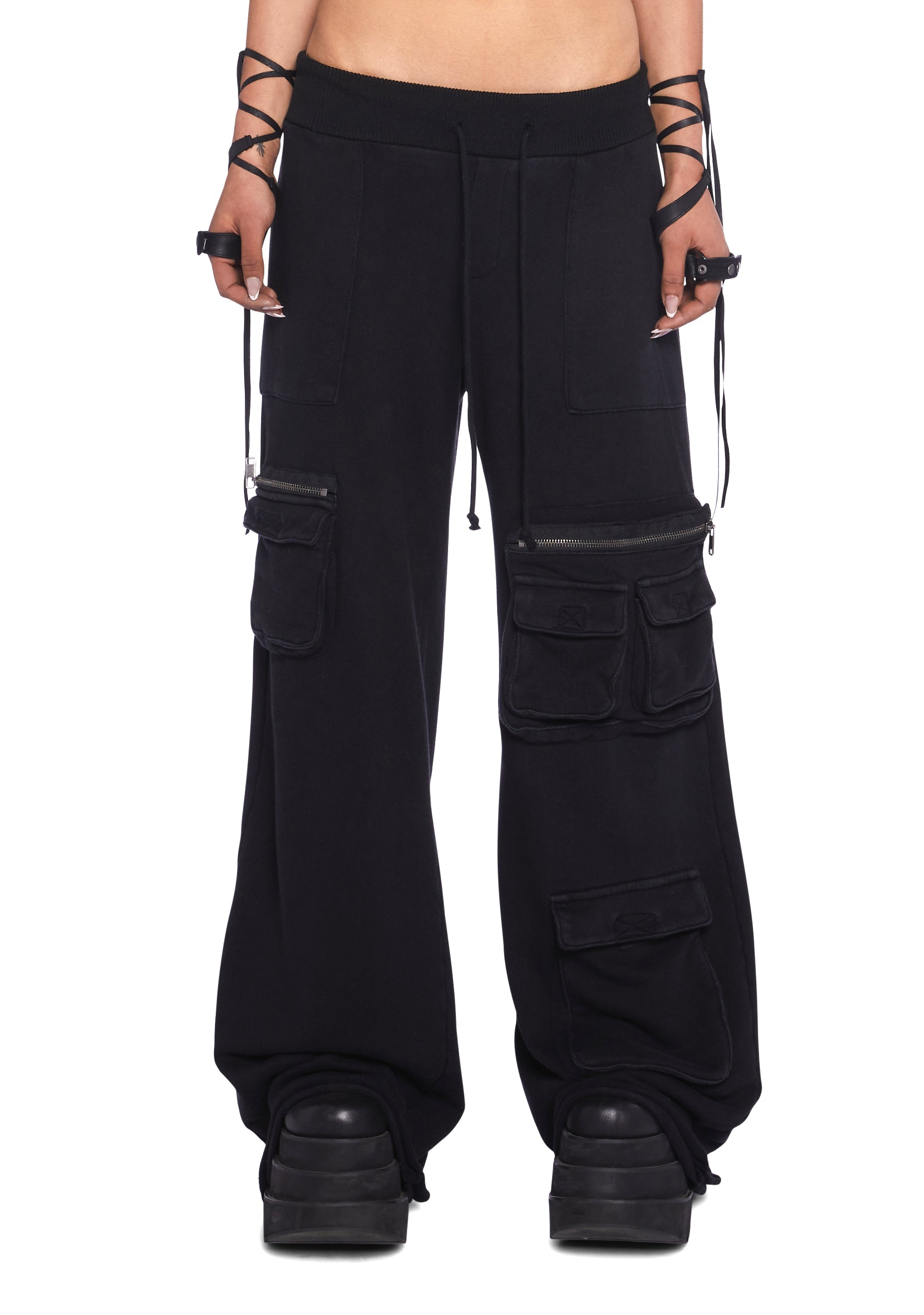 base|black