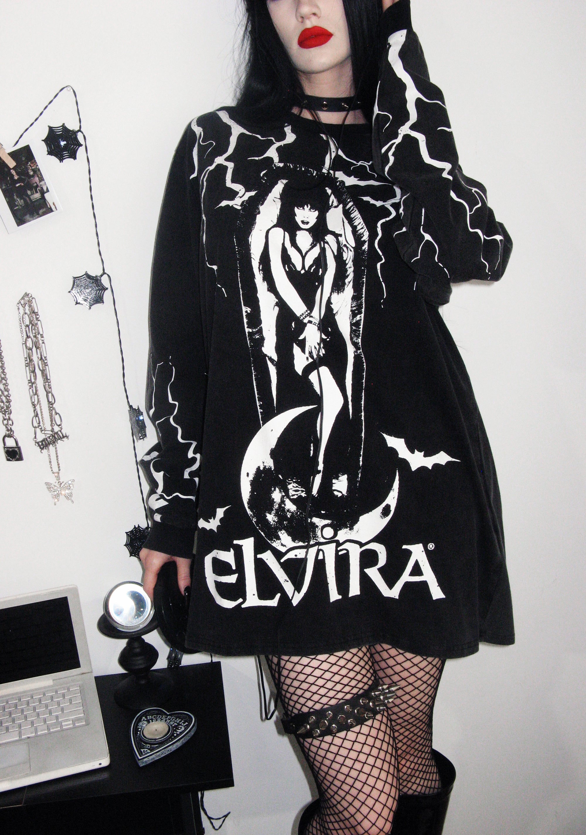 seven|black