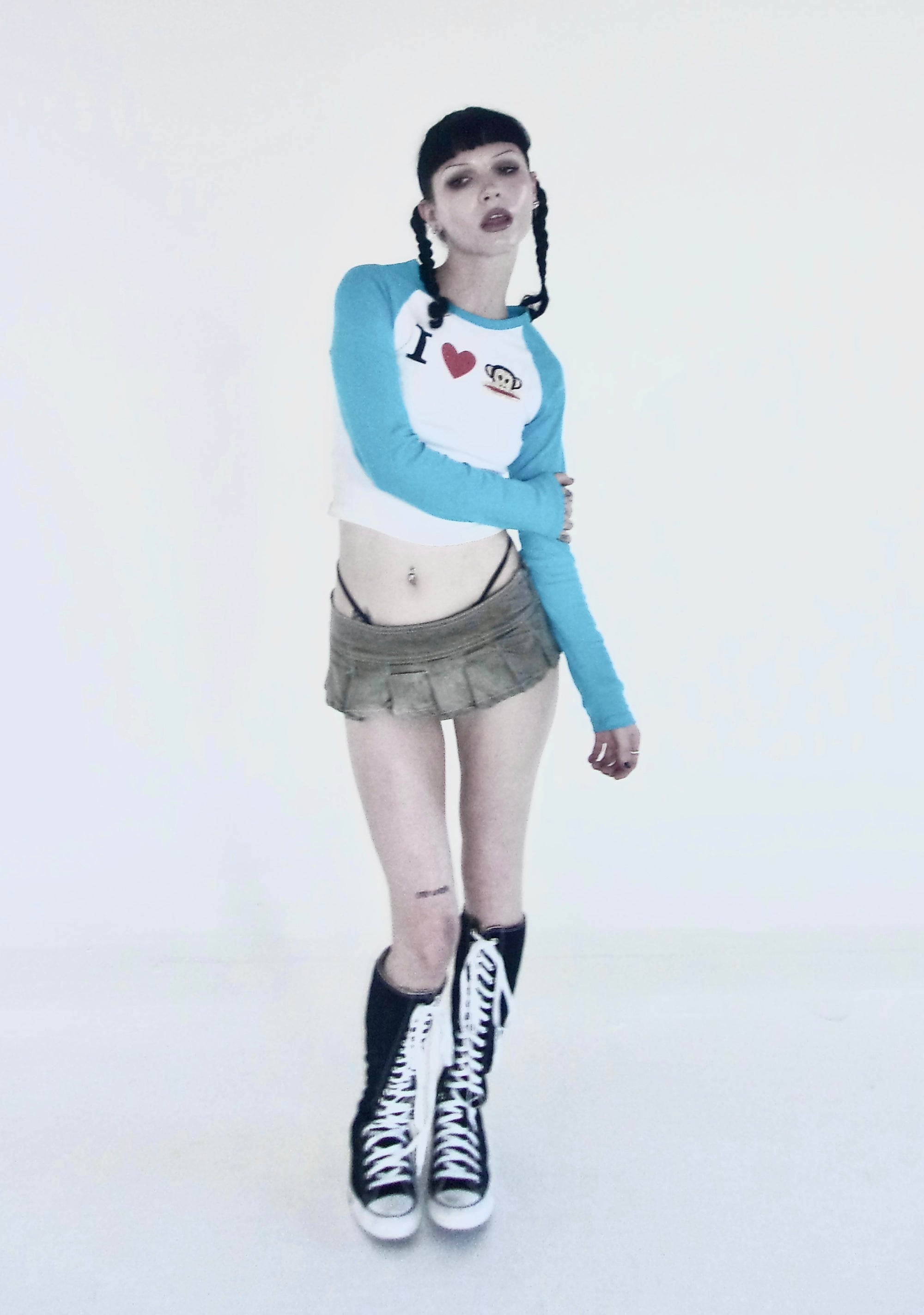 eight|blue