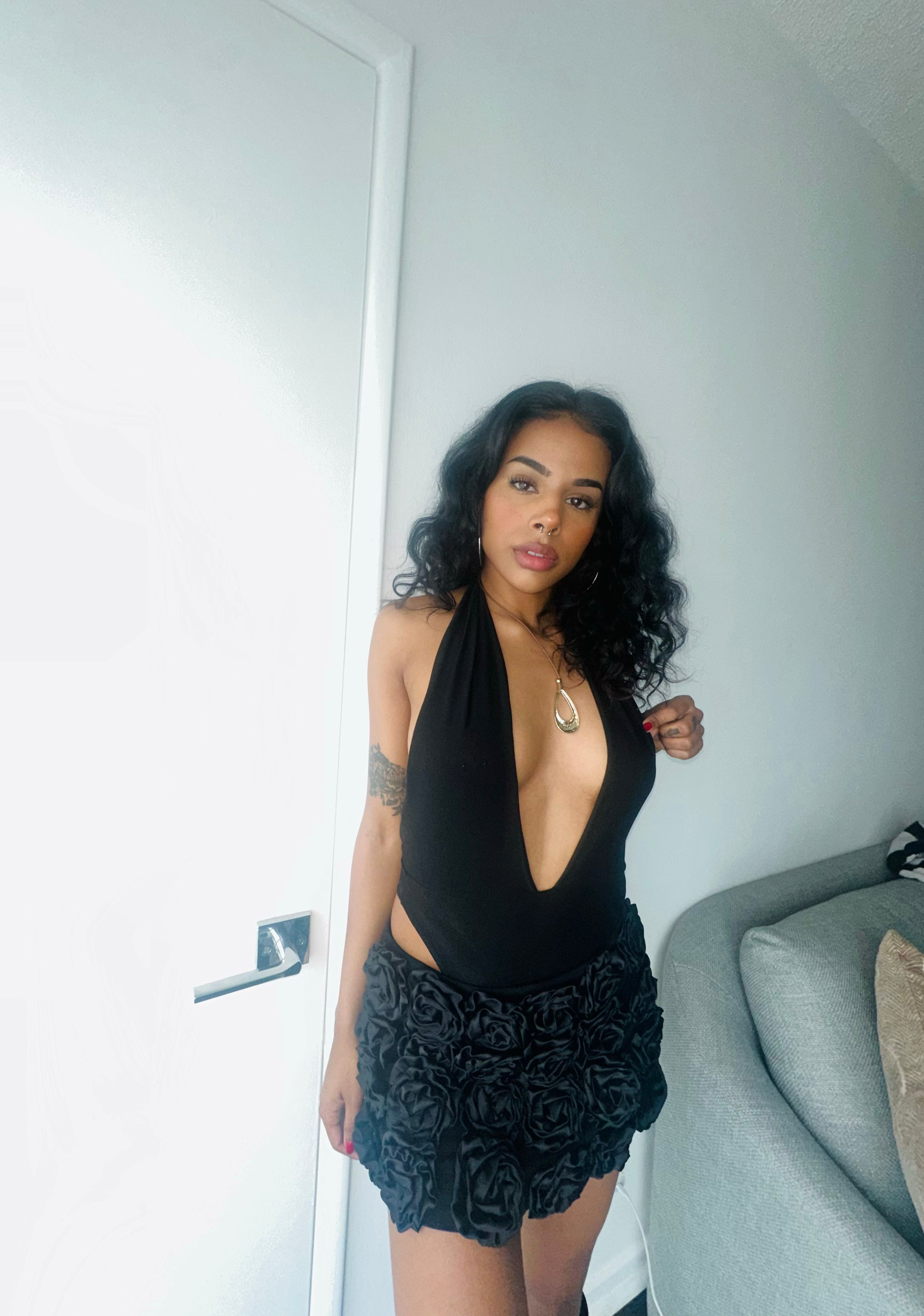 six|black