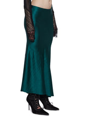 four|dark green
