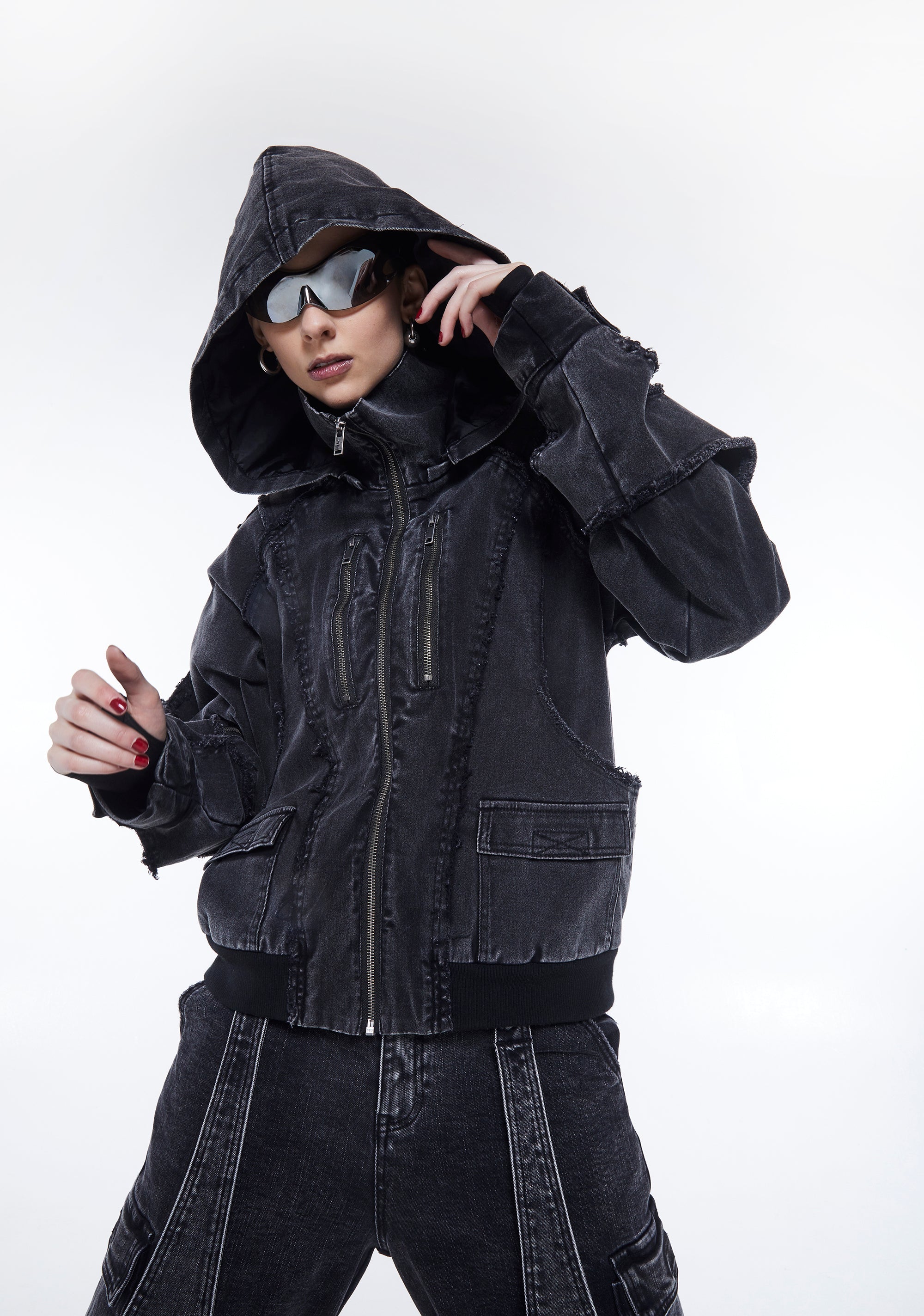 eight|black
