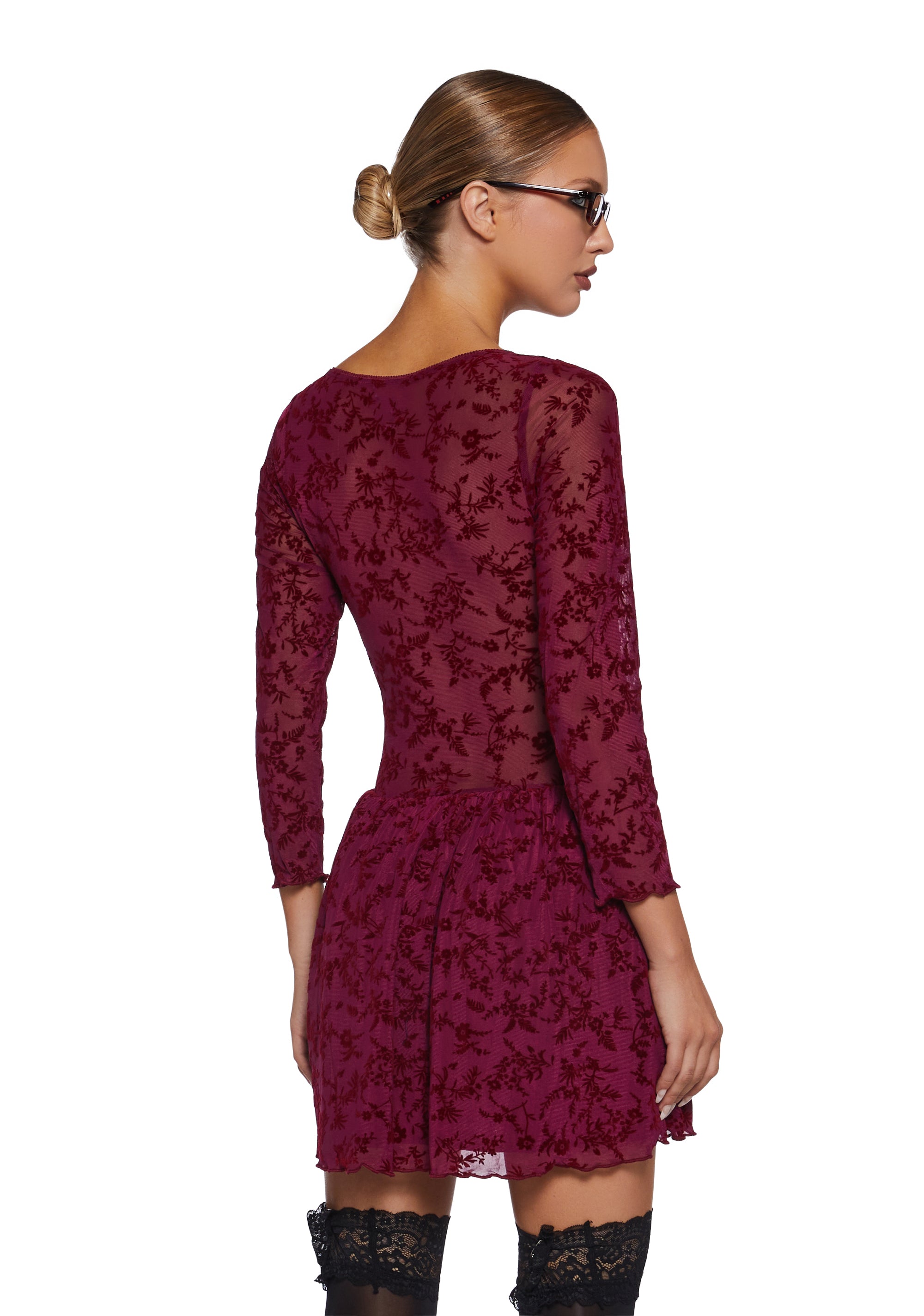 four|dark red