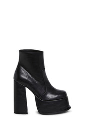 base|black
