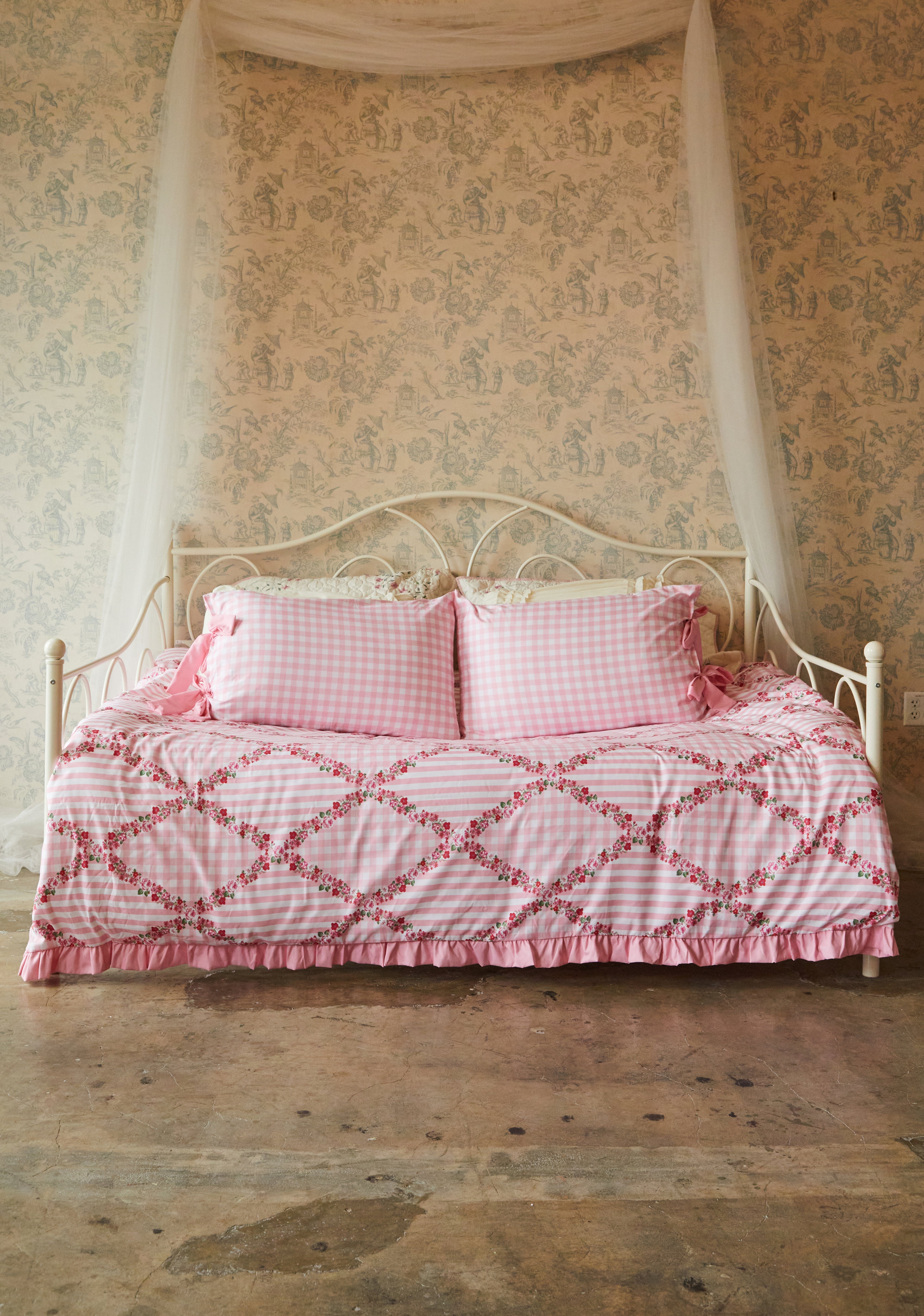 five|pink