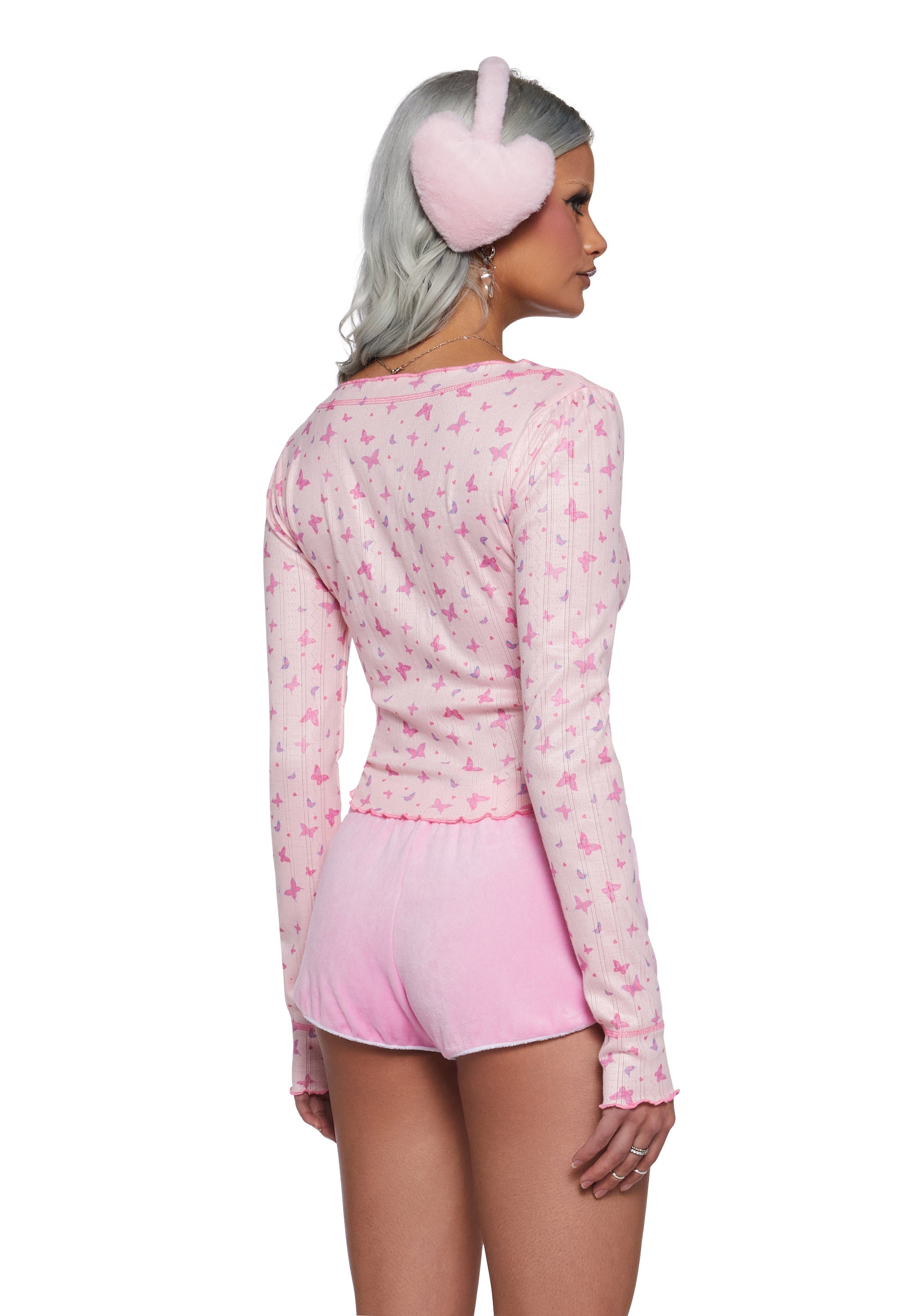 four|light pink